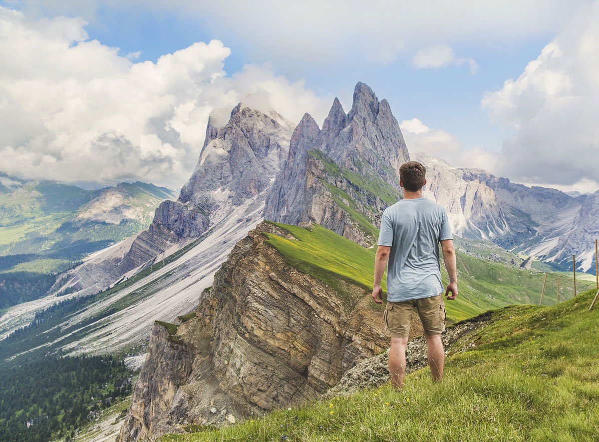 Suspendisse viverra massa eget nibh ultricies mollis